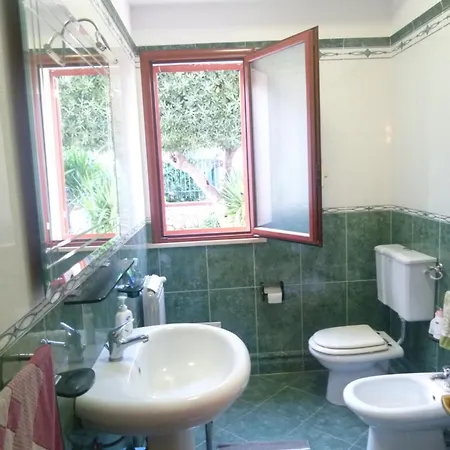 Villino Toti E Silvana - A 50 Mt Dal Mare Holiday home Carini